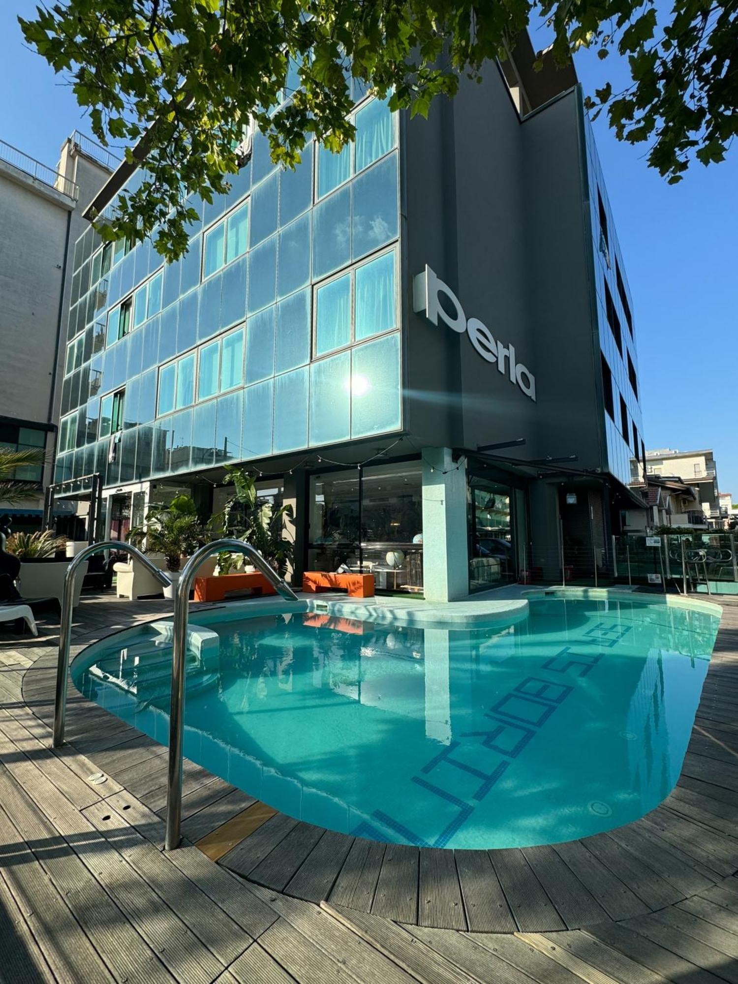 Hotel Perla - The Storyhoteller Riccione Eksteriør billede
