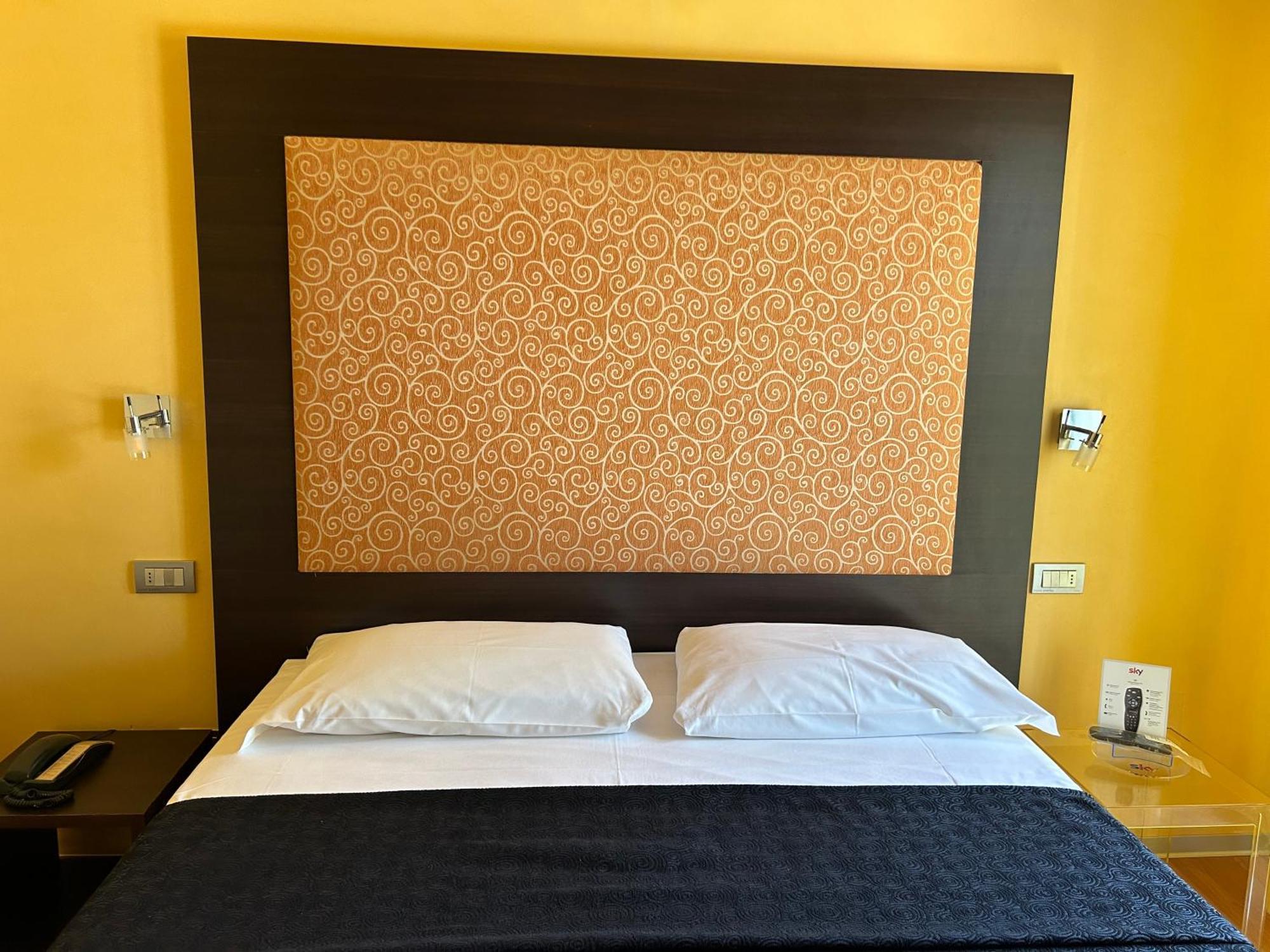 Hotel Perla - The Storyhoteller Riccione Eksteriør billede