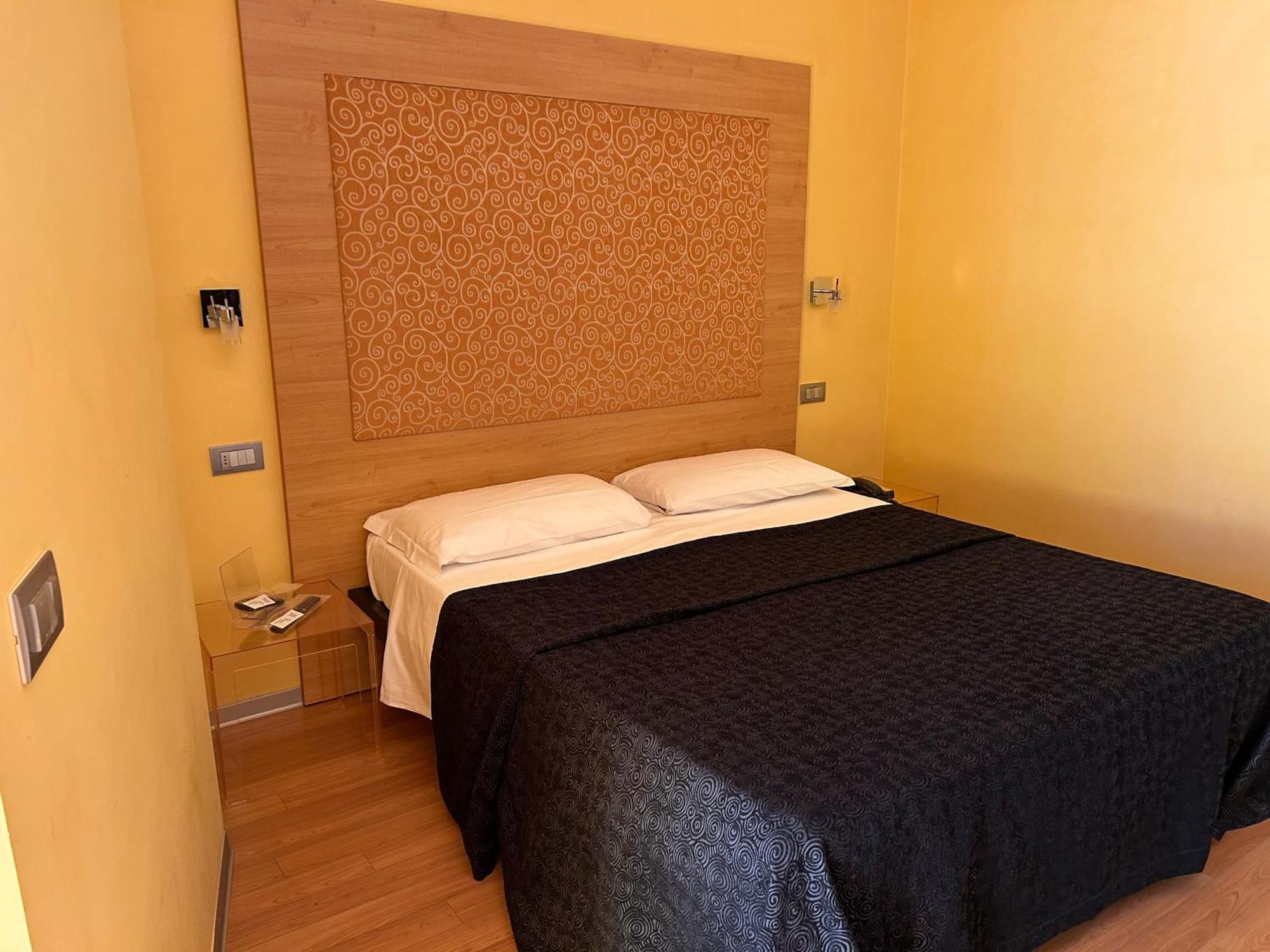 Hotel Perla - The Storyhoteller Riccione Eksteriør billede