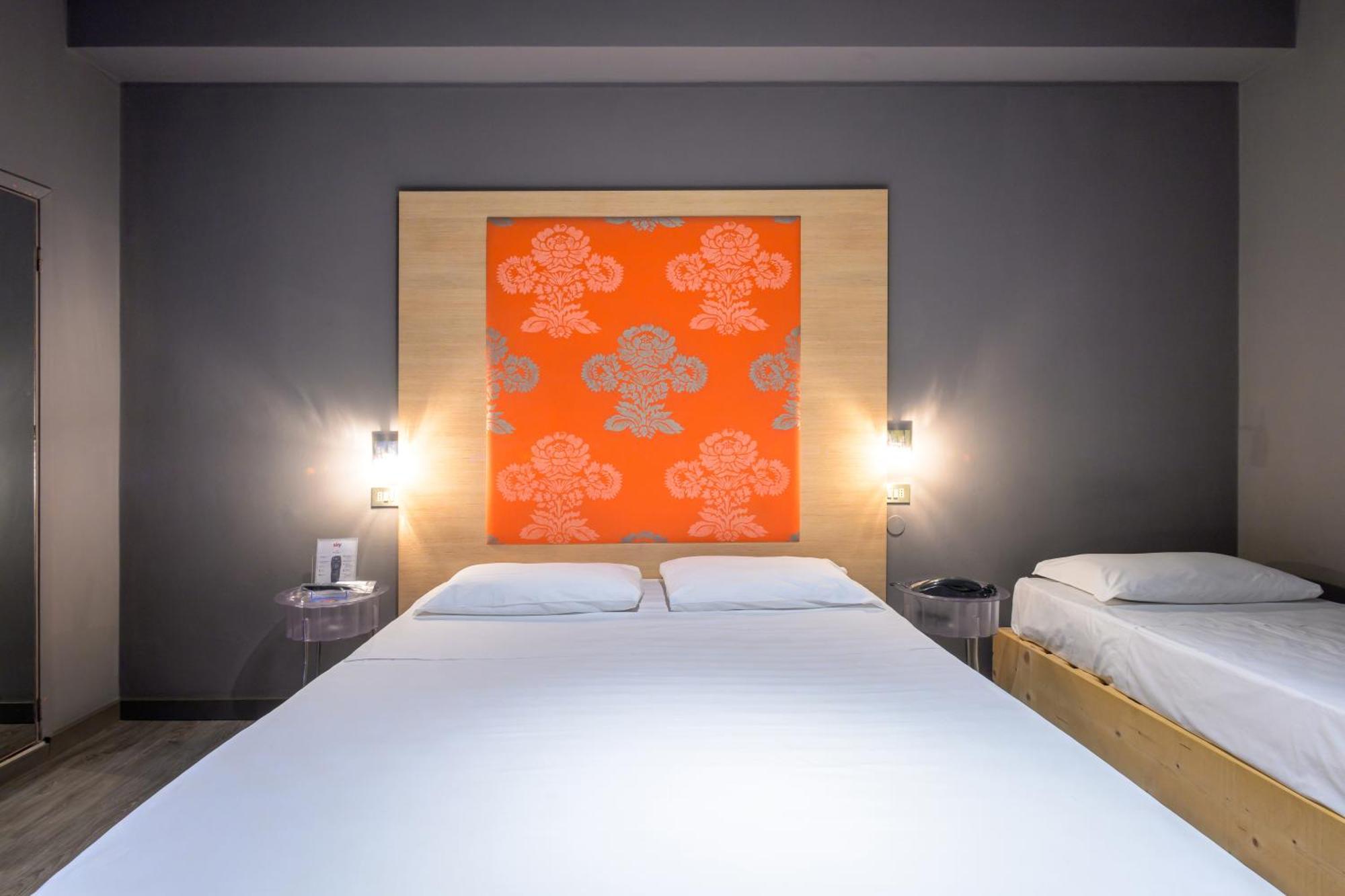 Hotel Perla - The Storyhoteller Riccione Eksteriør billede